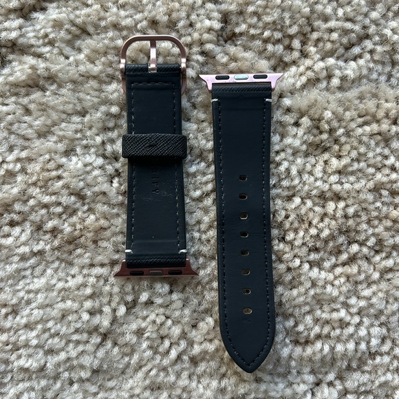Casetify Saffiano Apple Watchband (38/40/41mm) - Picture 2 of 7